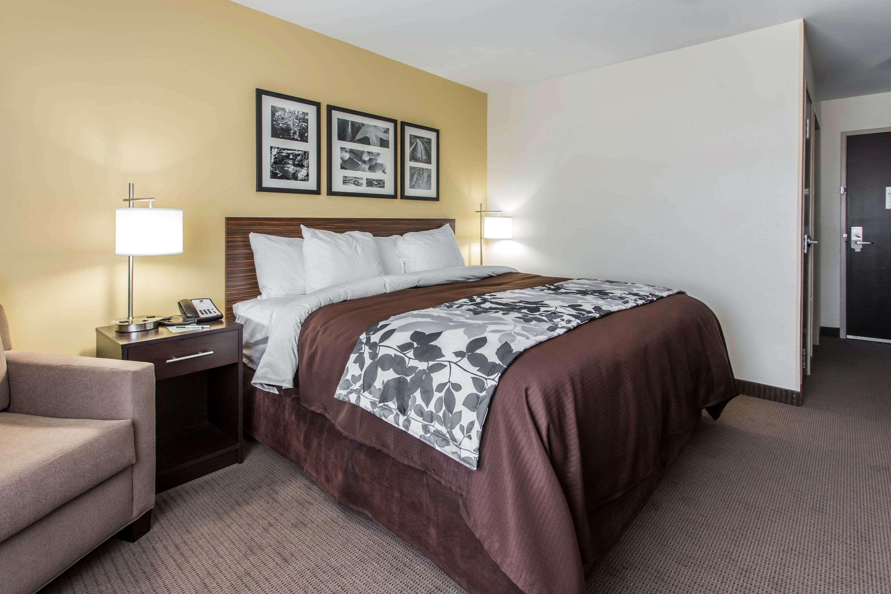 Sleep Inn & Suites Lincoln University Area Eksteriør bilde