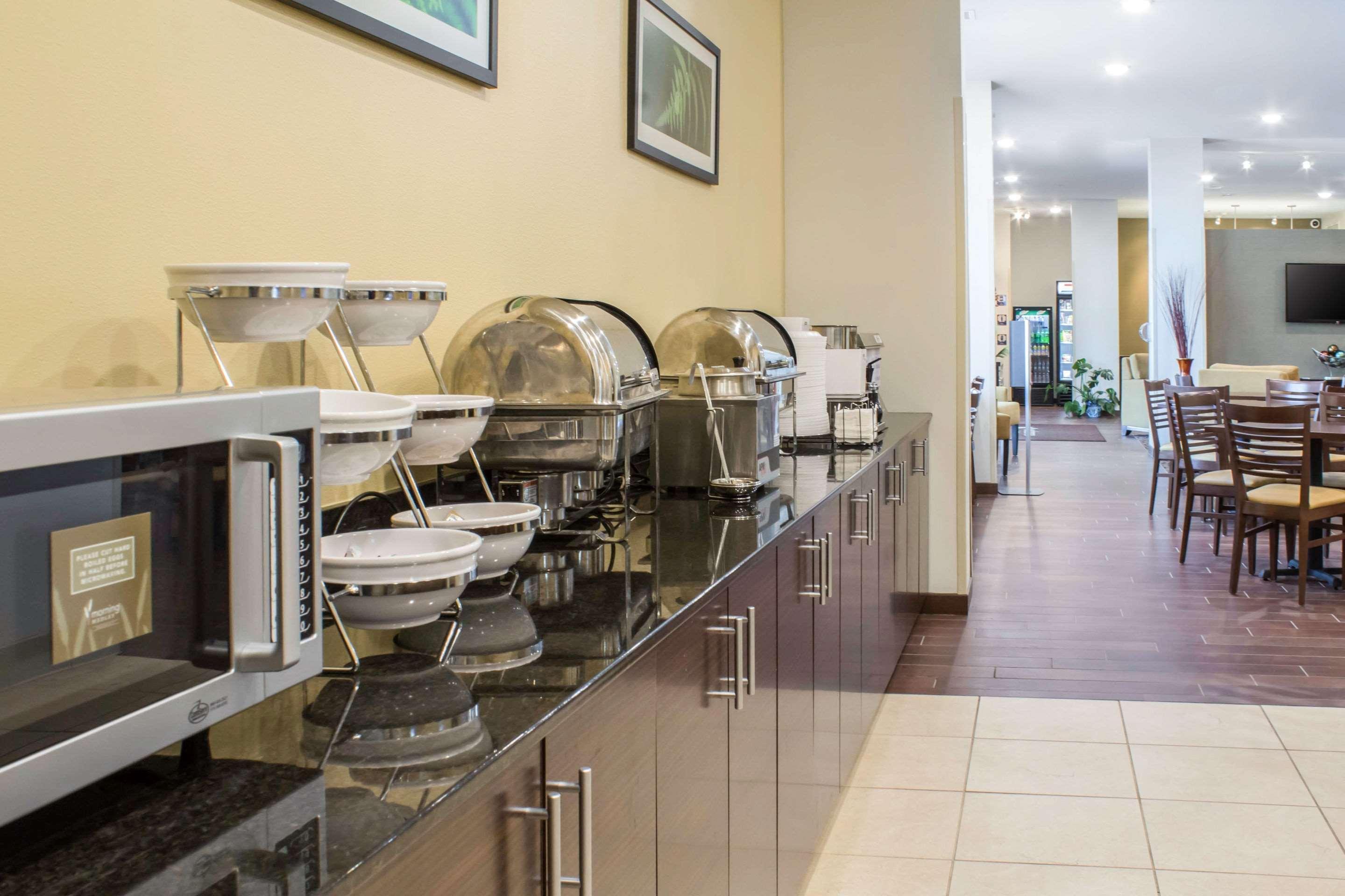 Sleep Inn & Suites Lincoln University Area Eksteriør bilde