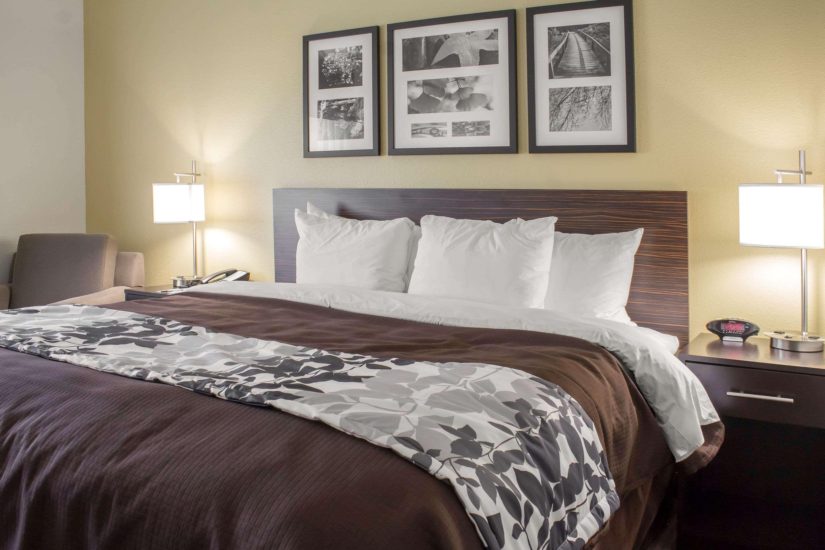 Sleep Inn & Suites Lincoln University Area Eksteriør bilde