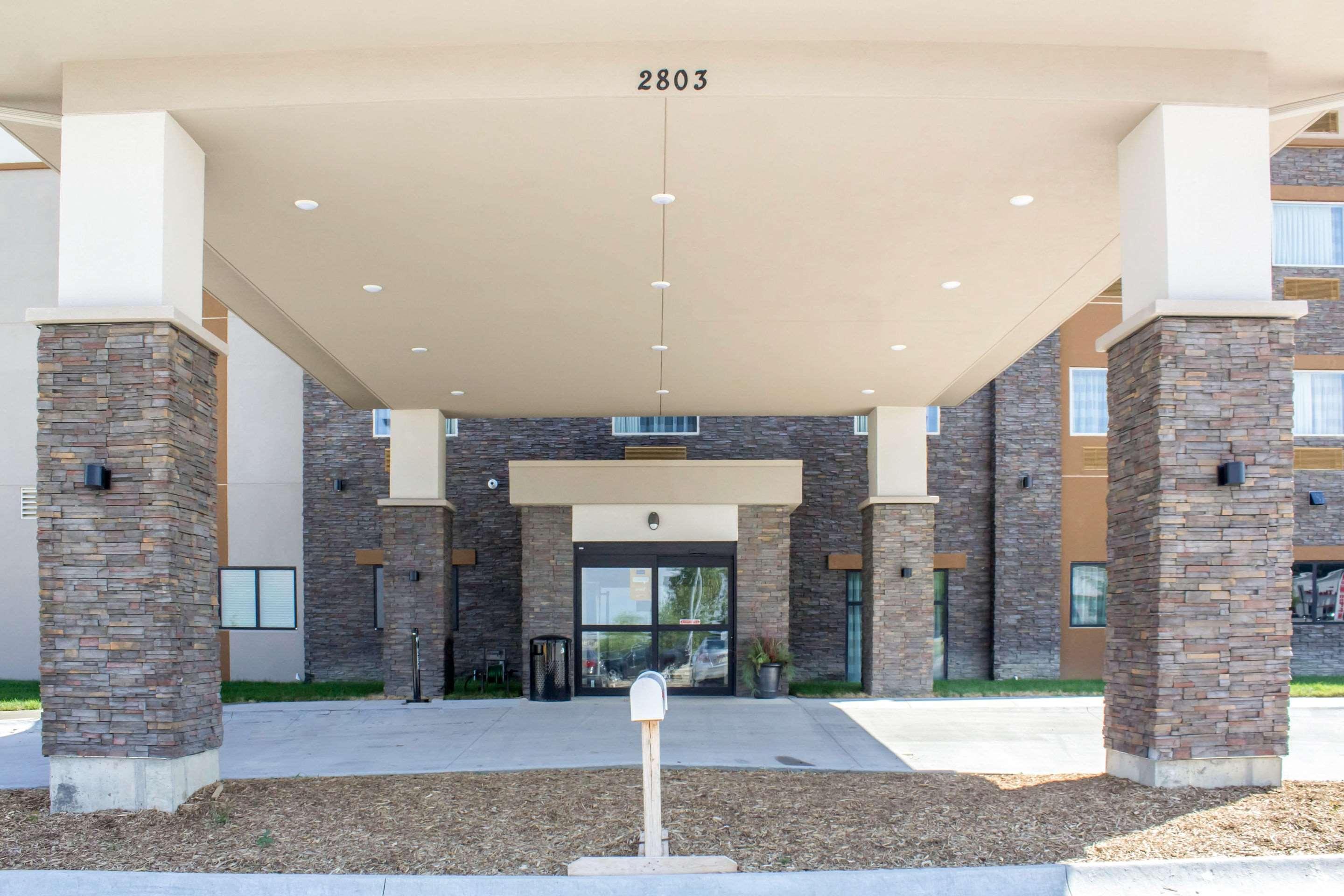 Sleep Inn & Suites Lincoln University Area Eksteriør bilde