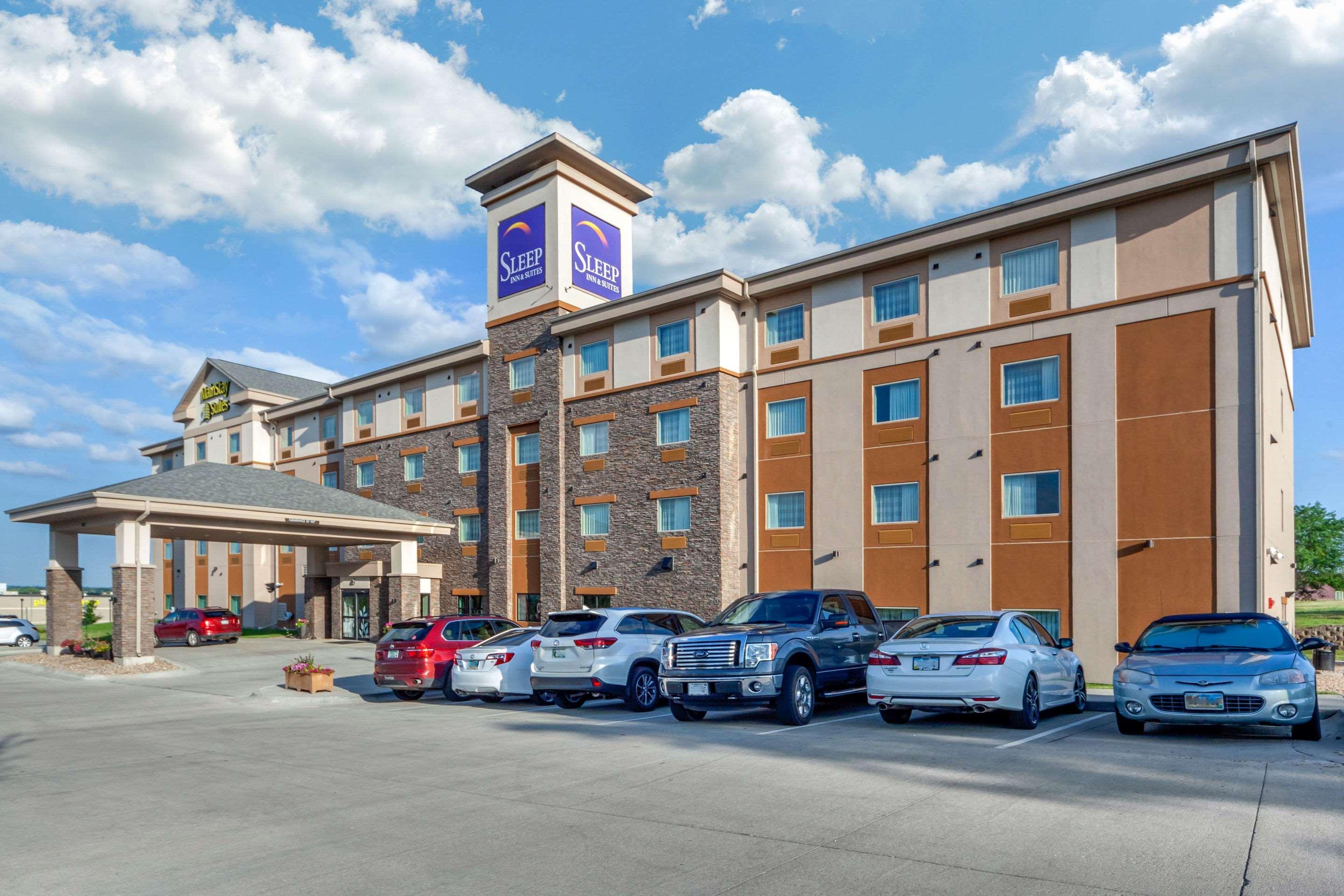 Sleep Inn & Suites Lincoln University Area Eksteriør bilde